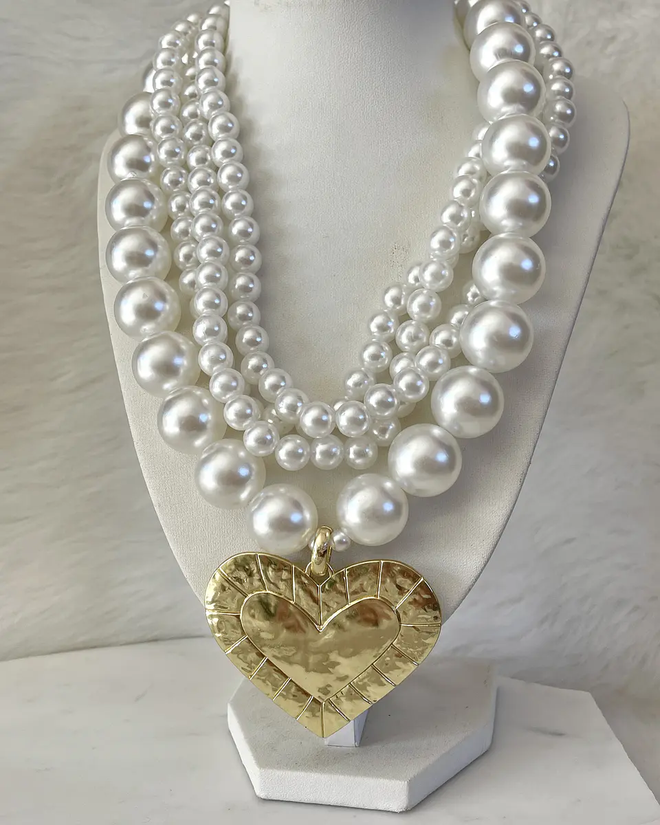 Collar Lia  Maxi Perlas Dije  Corazón Gold 6