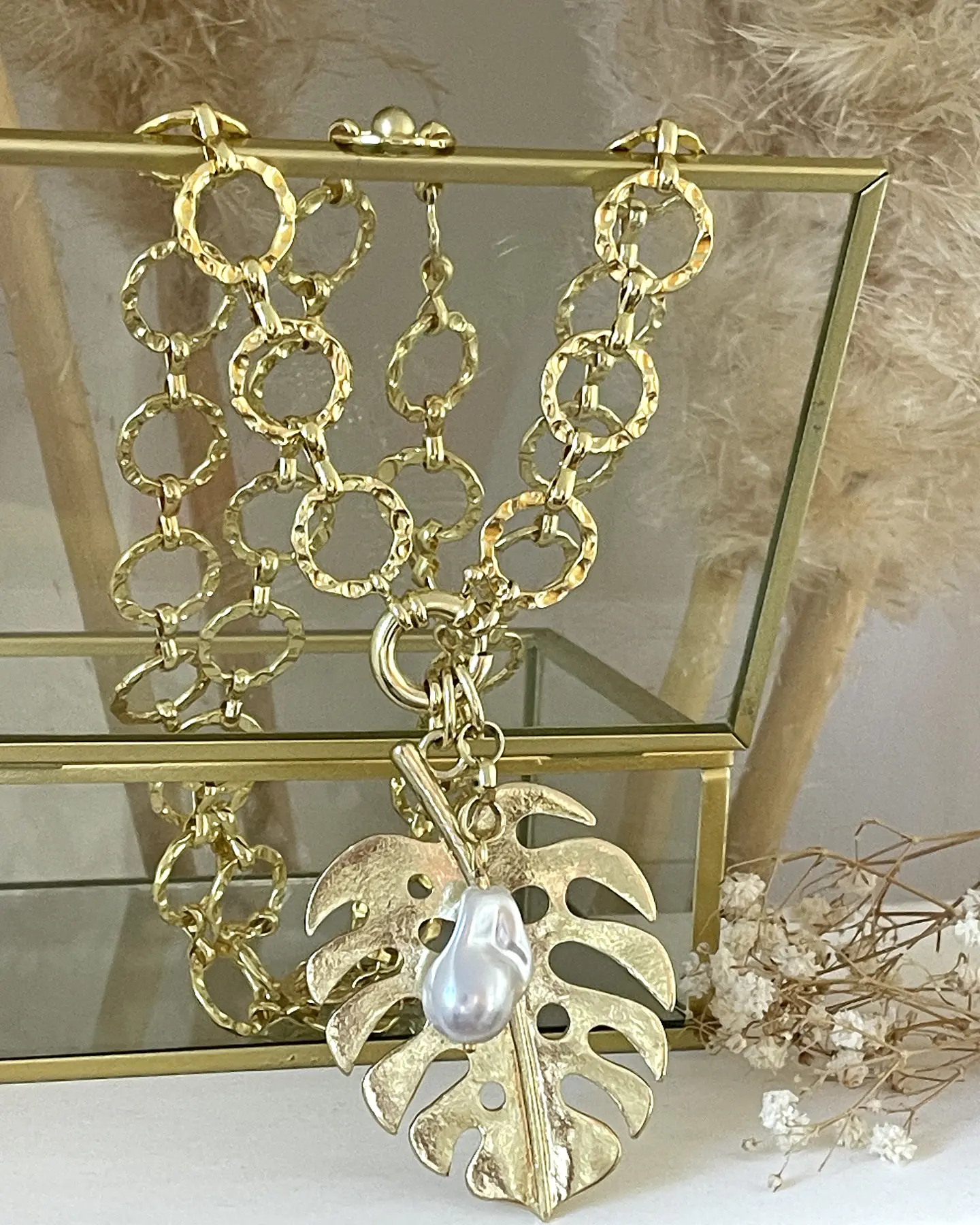 Collar XL Maxi Hoja con Perla Gold 3