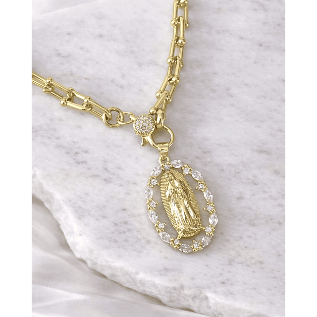 Collar Medalla Virgen Guadalupe Circones Gold 