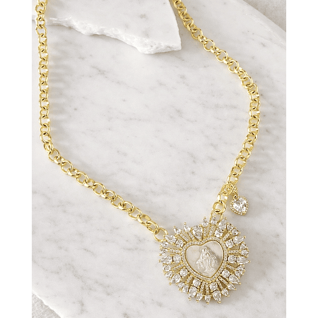 Collar maxi Corazón Virgen Nácar cristales gold