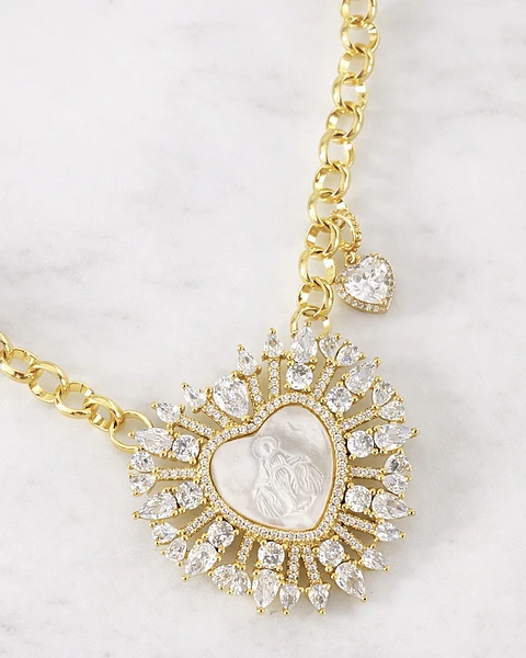 Collar maxi Corazón Virgen Nácar cristales gold