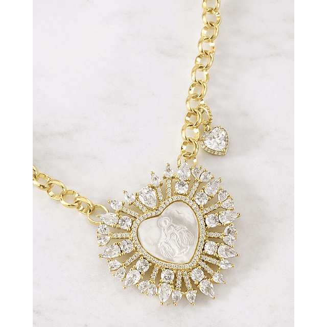 Collar maxi Corazón Virgen Nácar cristales gold