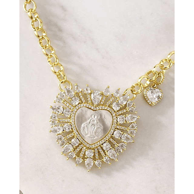 Collar maxi Corazón Virgen Nácar cristales gold