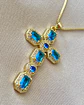 Collar Cadena Cruz Cristales Calipso Gold - Miniatura 3
