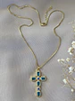 Collar Cadena Cruz Cristales Calipso Gold - Miniatura 6