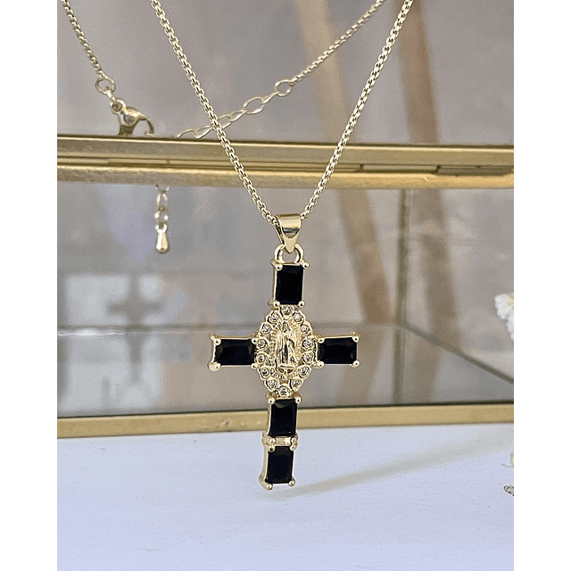 Collar Cadena Cruz Cristales Black Gold