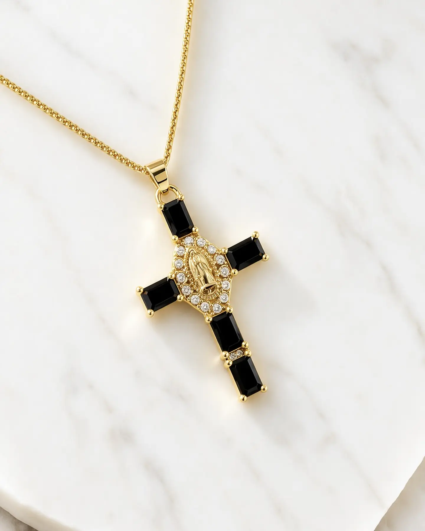 Collar Cadena Cruz Cristales Black Gold 1