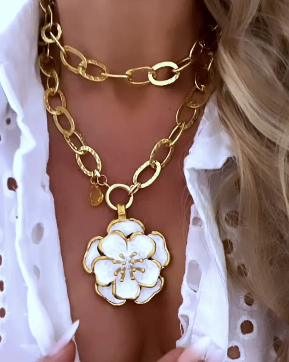 Collar XL Maxi Camelia White Esmaltada Gold  4
