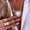 Collar maxi Corazón Virgen Nácar cristales gold