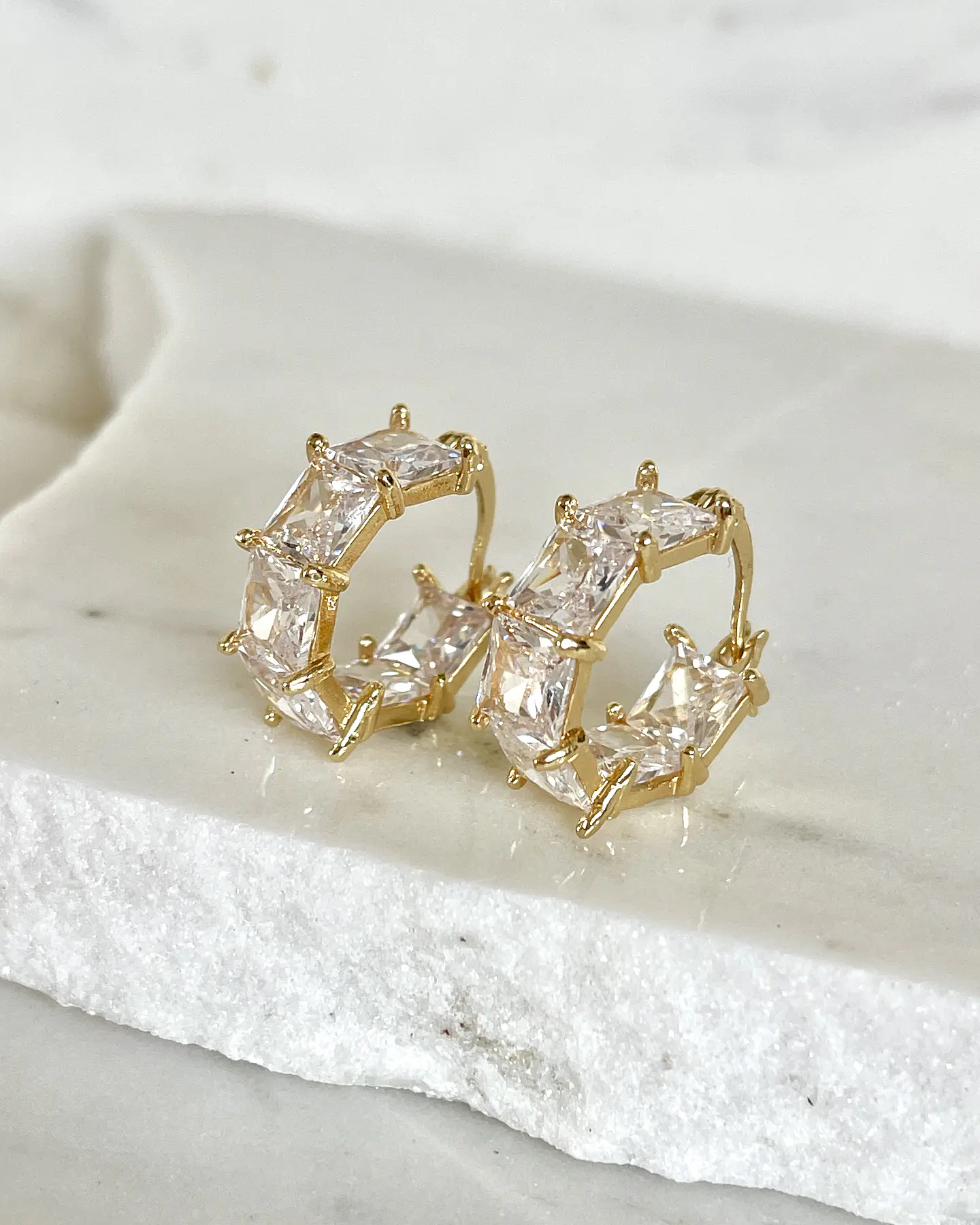 Aros Circones Facetados Cristal Gold  4
