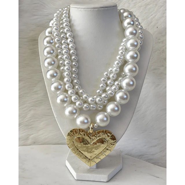Collar Lia Maxi Perlas Dije Corazón Gold