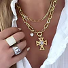 Collar Cruz con Maxi eslabones punto de luz gold