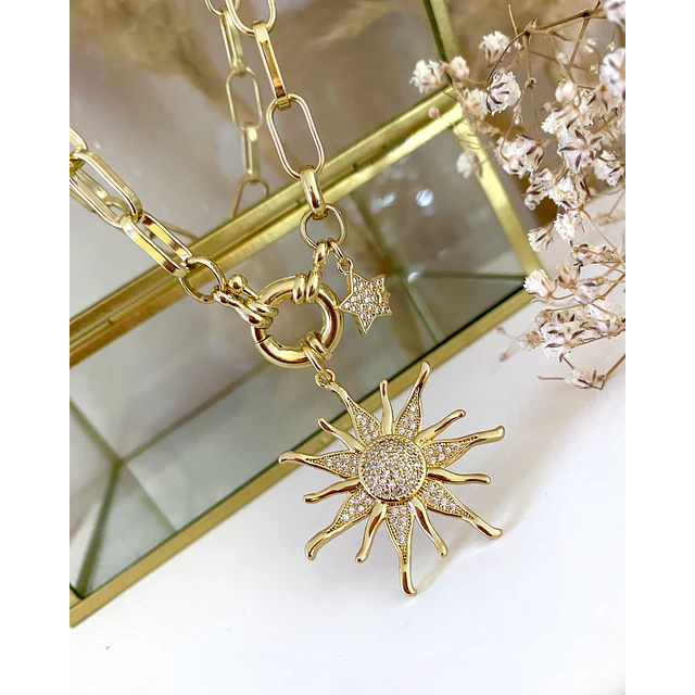 Collar Sol Circones Punto de luz Gold