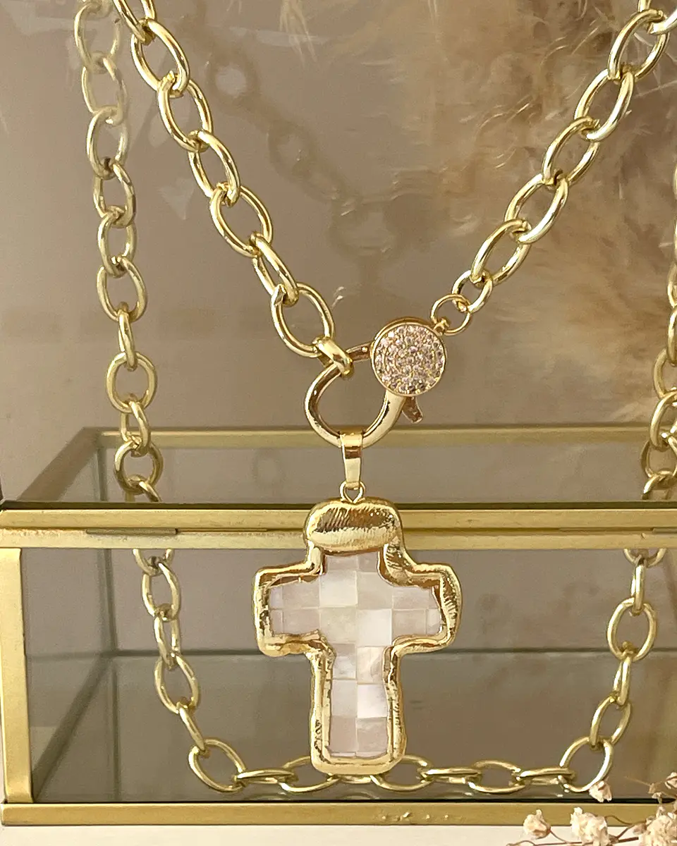 Collar Maxi Cruz Nácar Eslabones ovalados broche luxury Gold 4