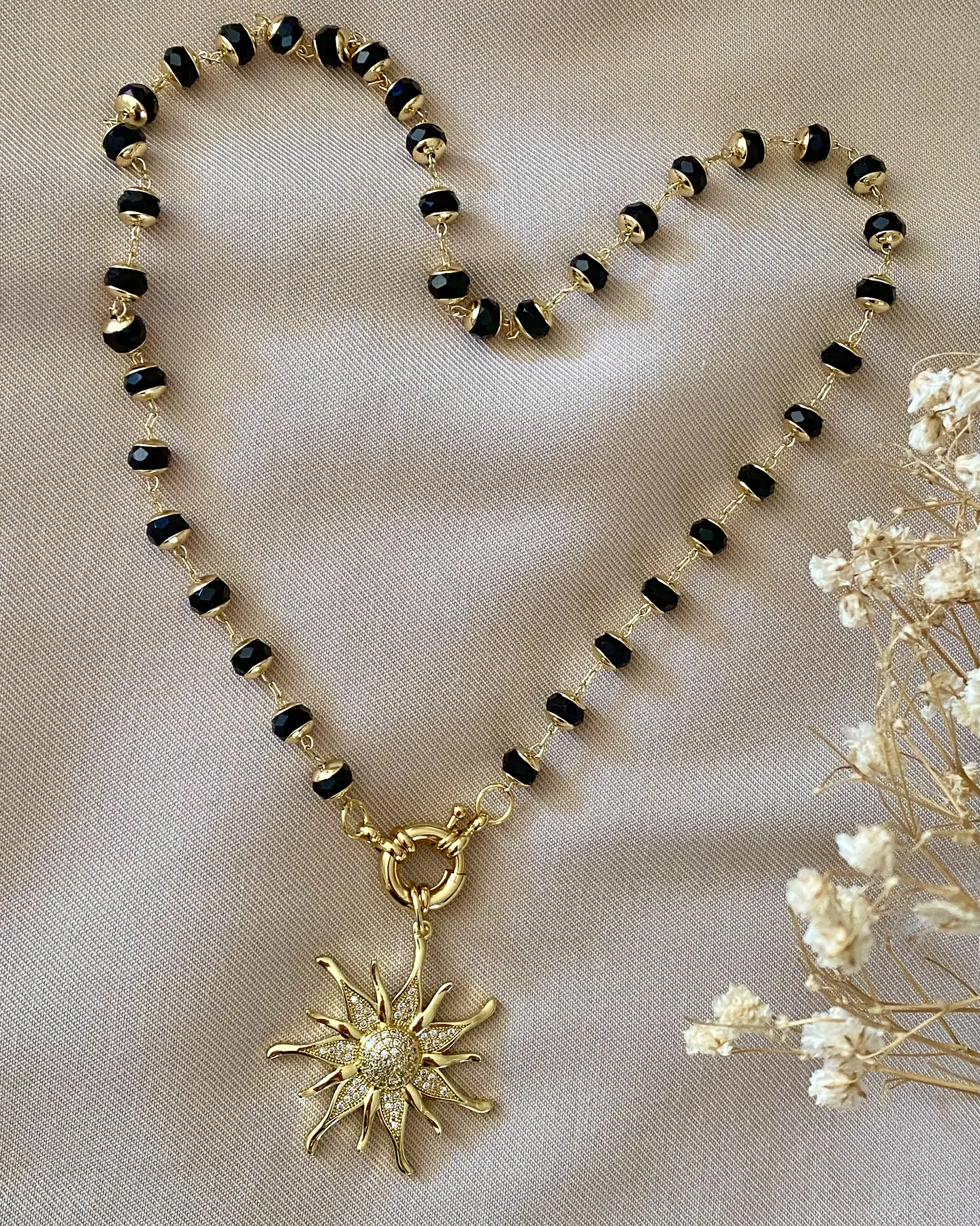 Collar Sol Circones Cadena cristales negros facetados  3