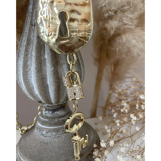 Collar Maxi Candado Llave Eslabones ovalados Gold