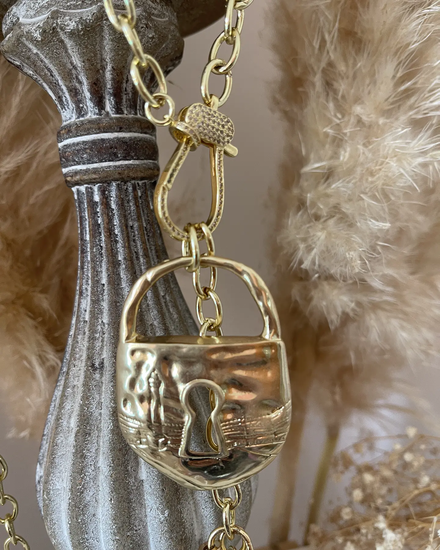 Collar Maxi Candado Llave Eslabones ovalados Gold 9