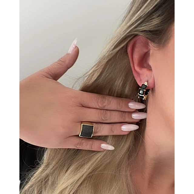 Aros Circones Facetados Black Gold 