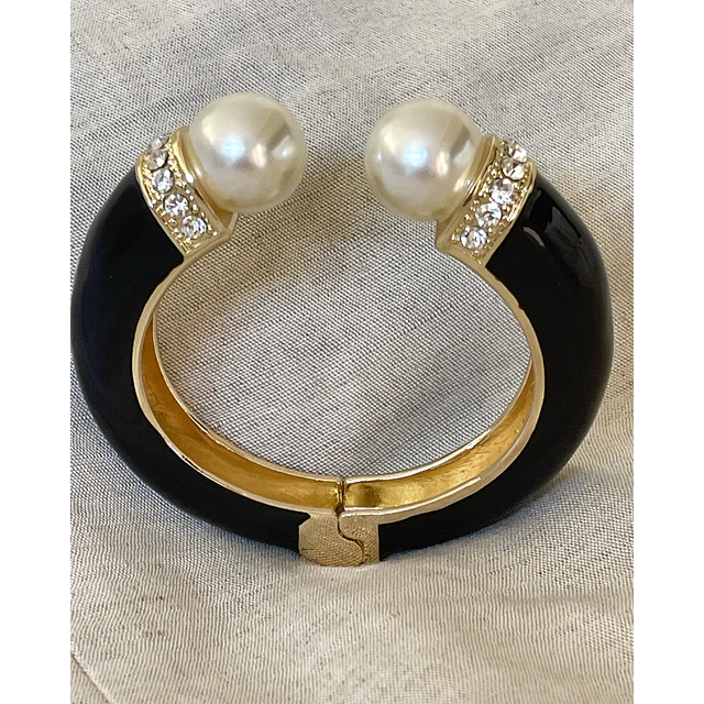 Maxi Brazalete Perlas Luxury Gold