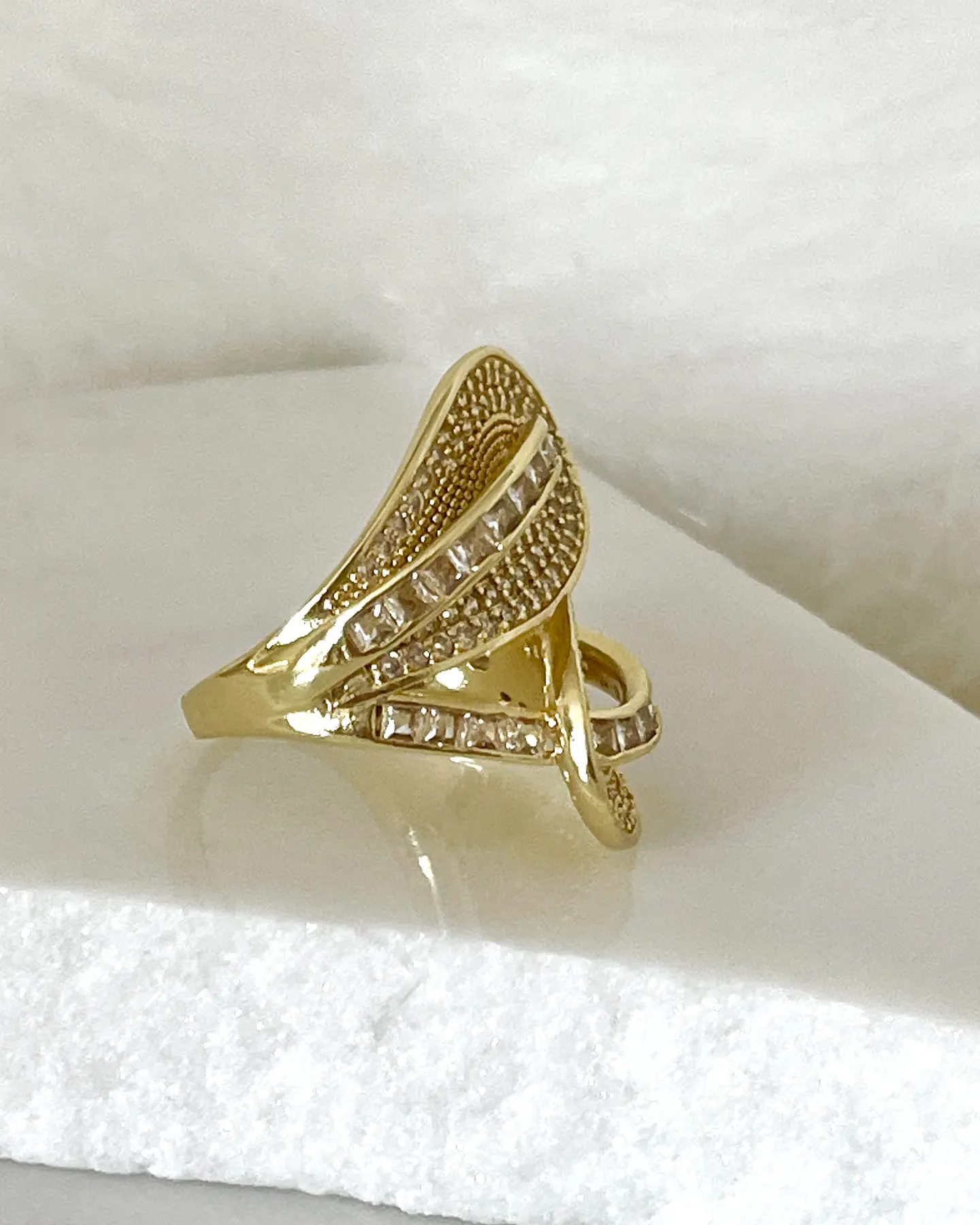 Maxi Anillo Varese Circones Gold 6