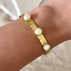 Pulsera Esclava Leonora Triple Perlas Gold