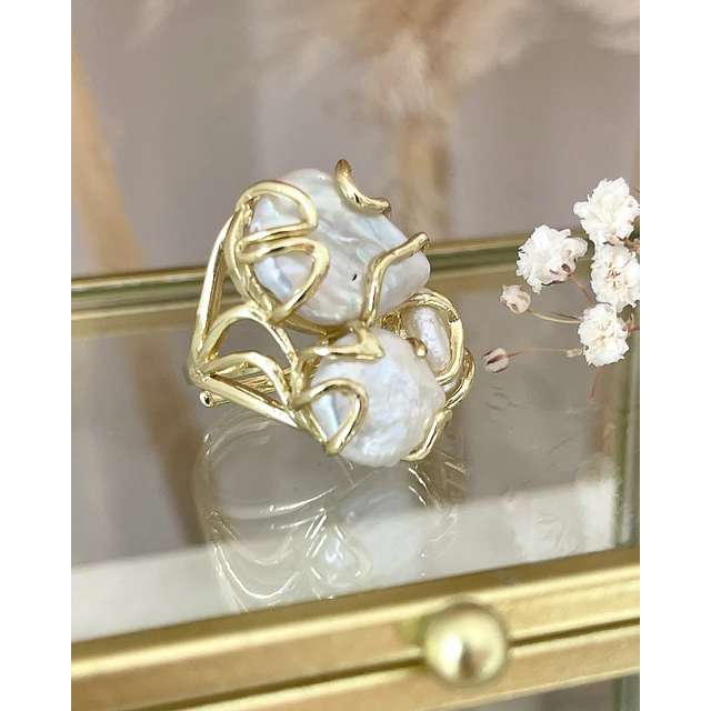  Anillo Trío de Maxi Perlas de Agua dulce gold