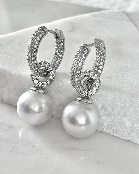 Aros Agolla y Perlas Circones Etienne Silver
