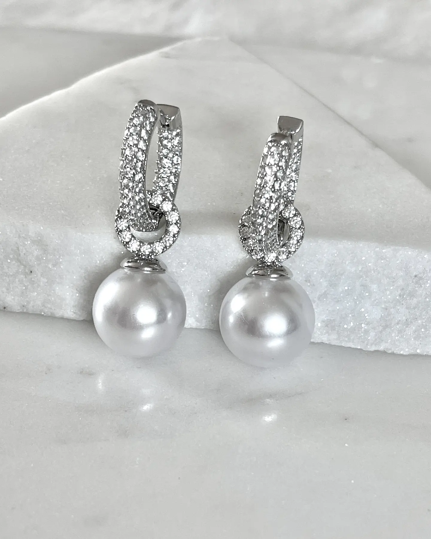 Aros Agolla y Perlas Circones Etienne Silver 7