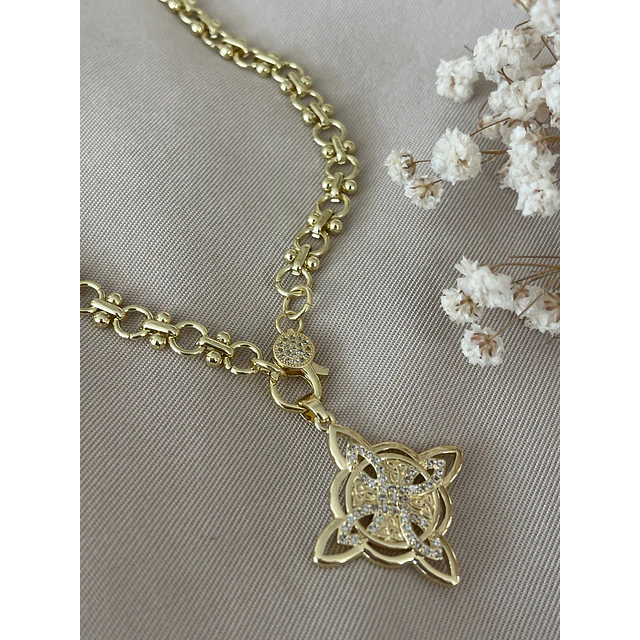 Collar Nudo de Bruja eslabones mixtos Gold