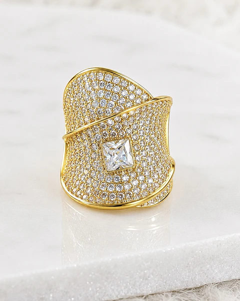 Maxi Anillo Chloé Circones Gold