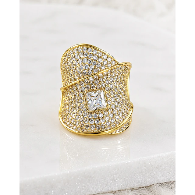 Maxi Anillo Chloé Circones Gold