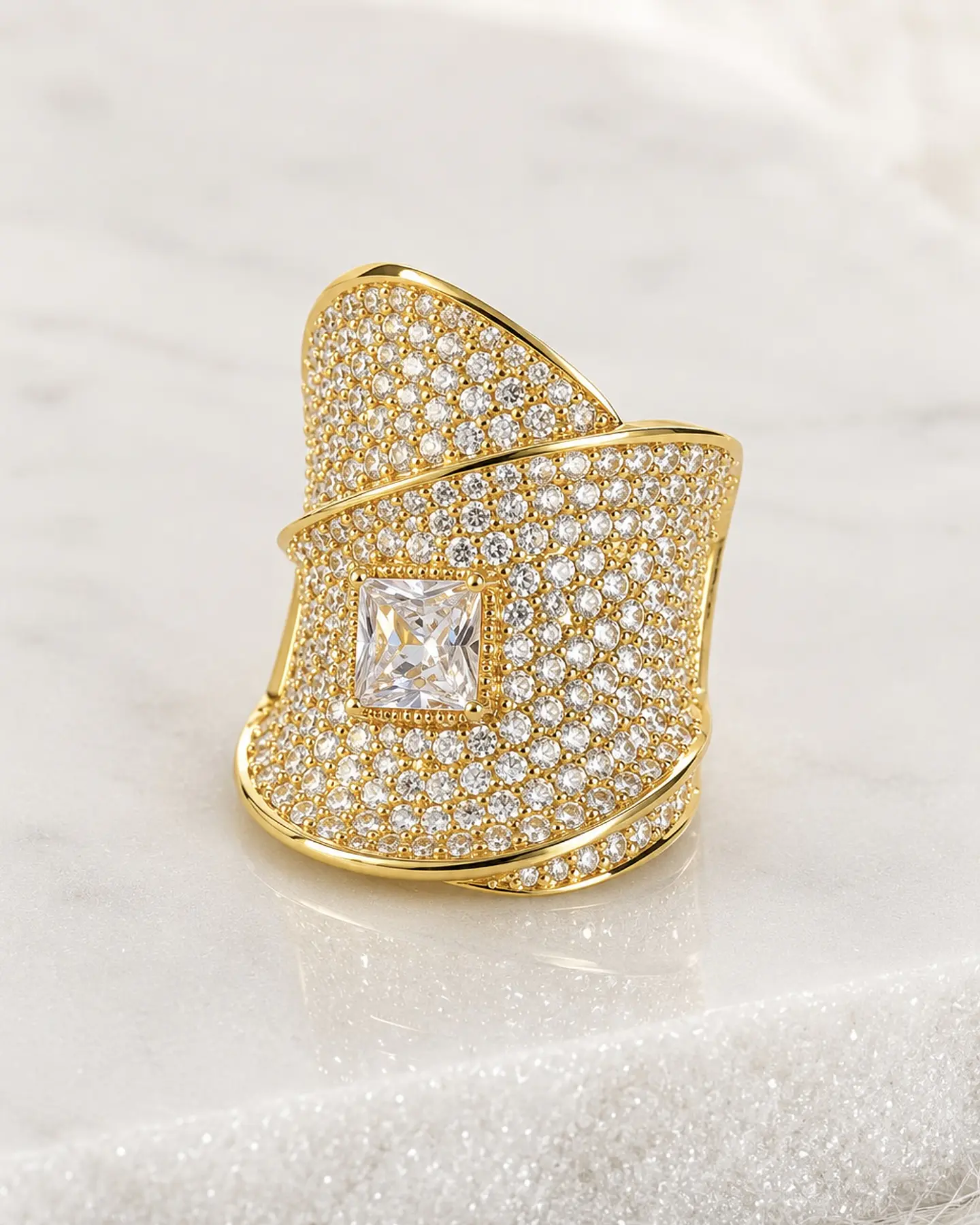 Maxi Anillo Chloé Circones Gold 4