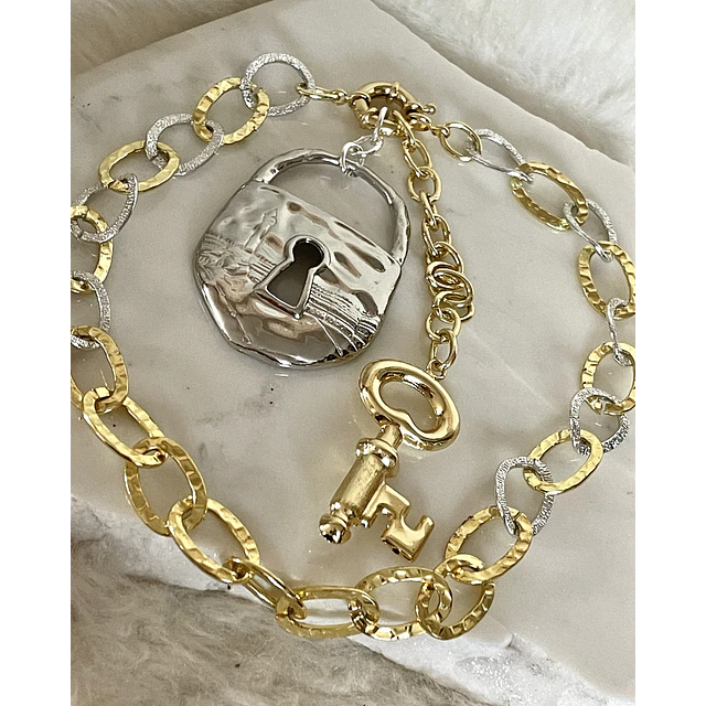 Collar Maxi Candado Llave Eslabones Silver Gold