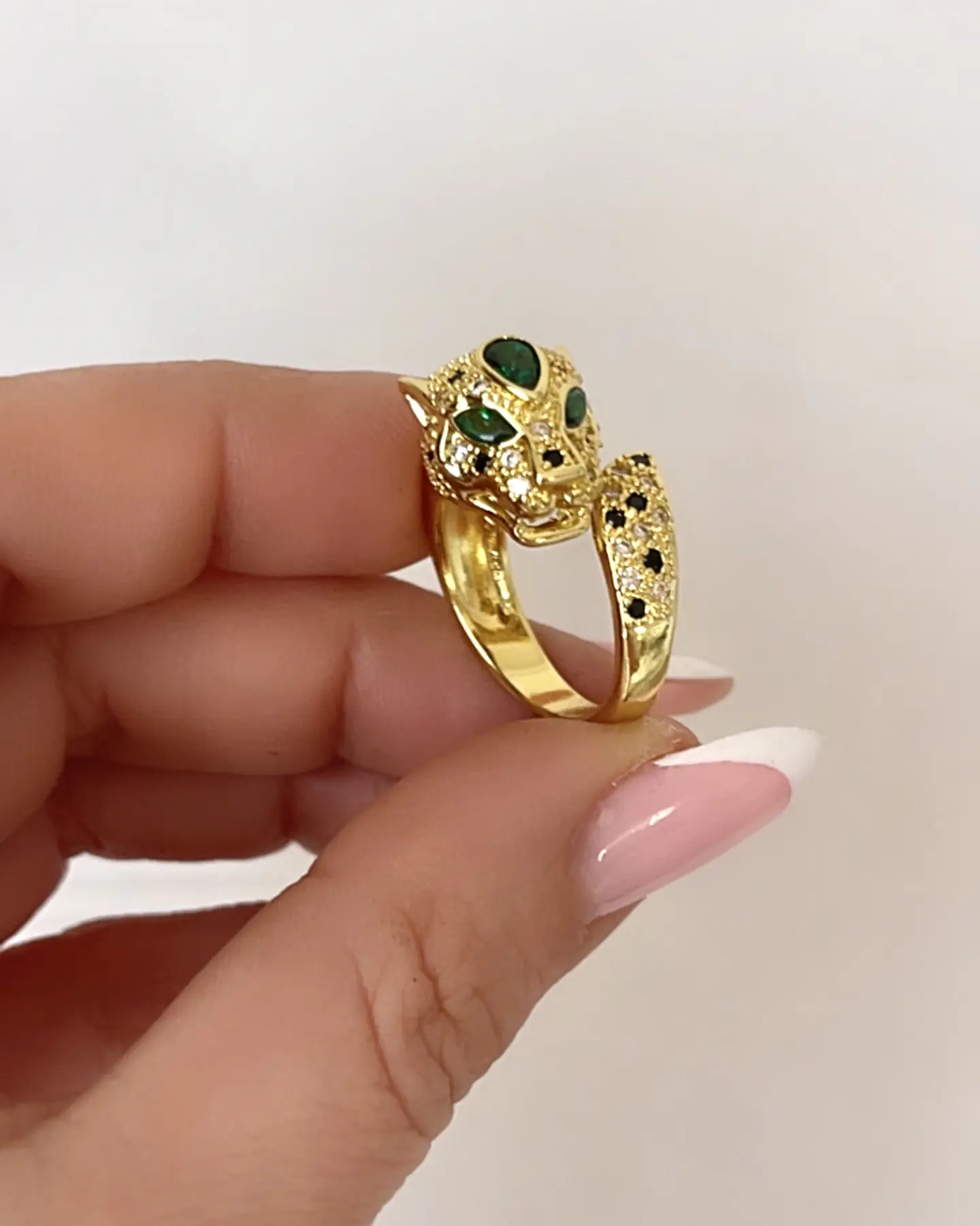 Anillo Luxury Jaguar Gold 4