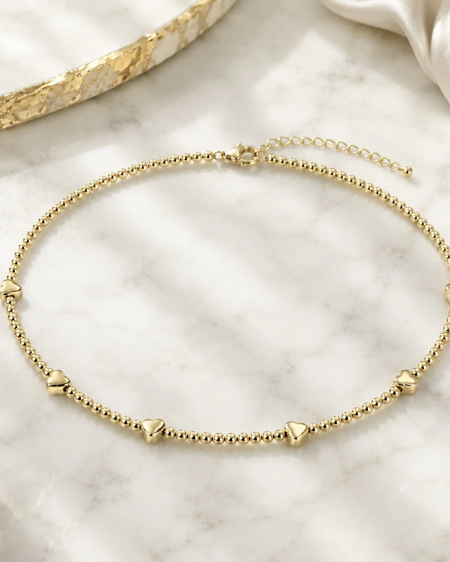 Collar Balines Corazones gold 1