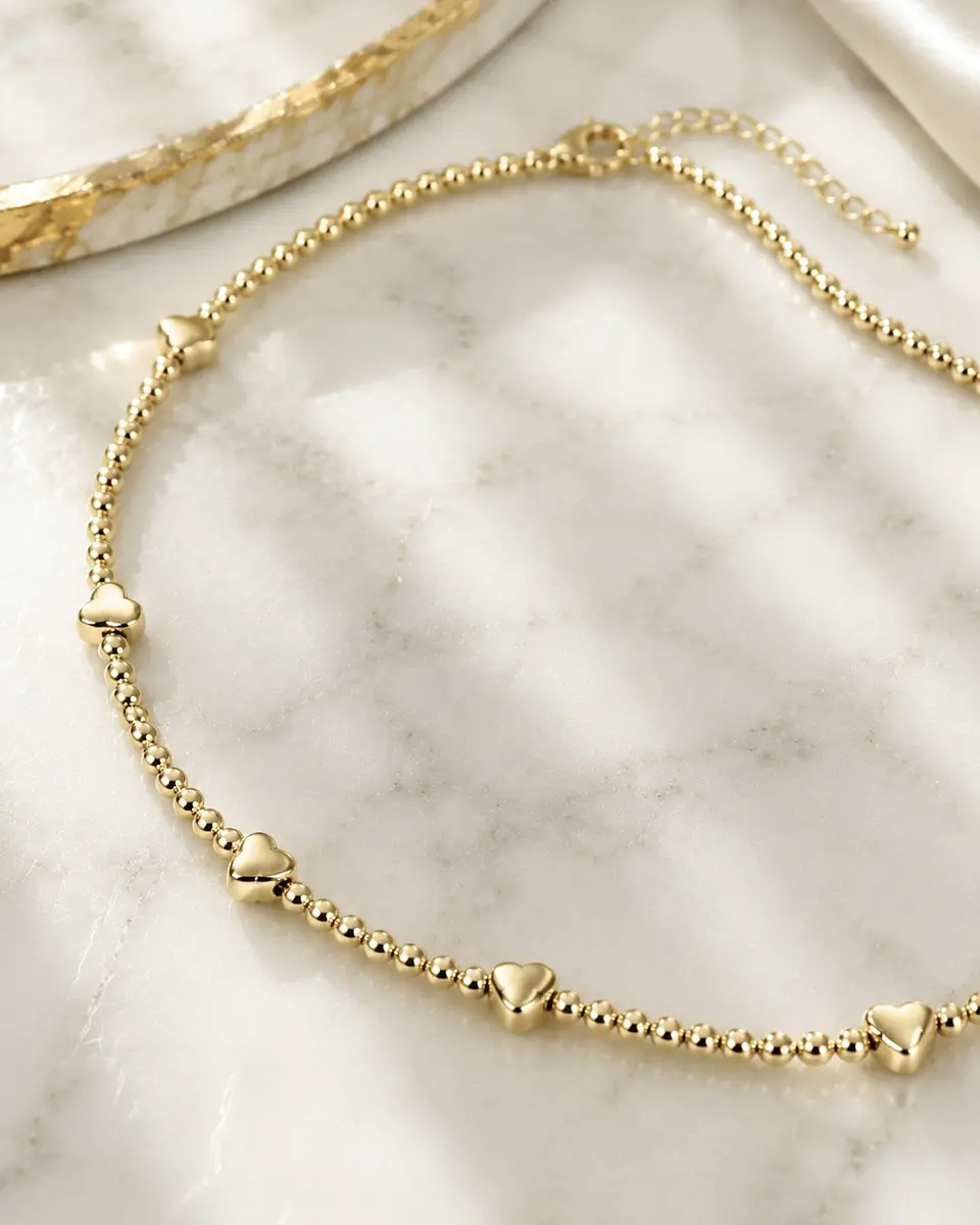Collar Balines Corazones gold 4