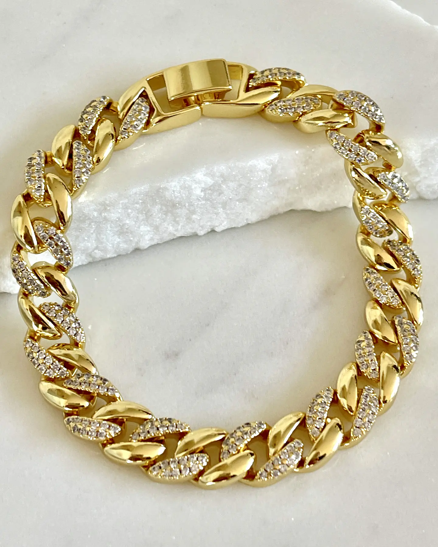 Maxi Pulsera Circones Eslabones cubanos gold 1