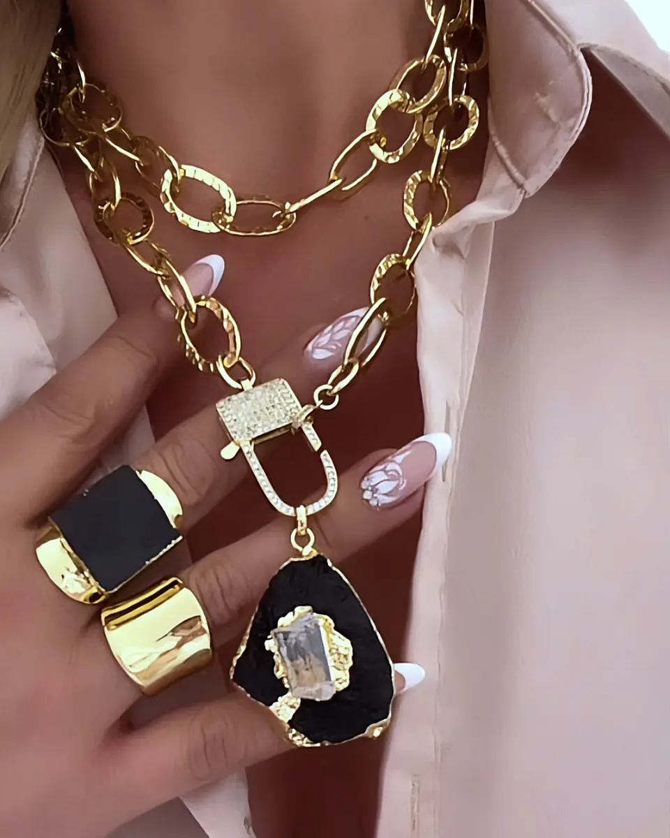Collar XL Turmalina Negra Cuarzo Broche Candado Luxury gold  1