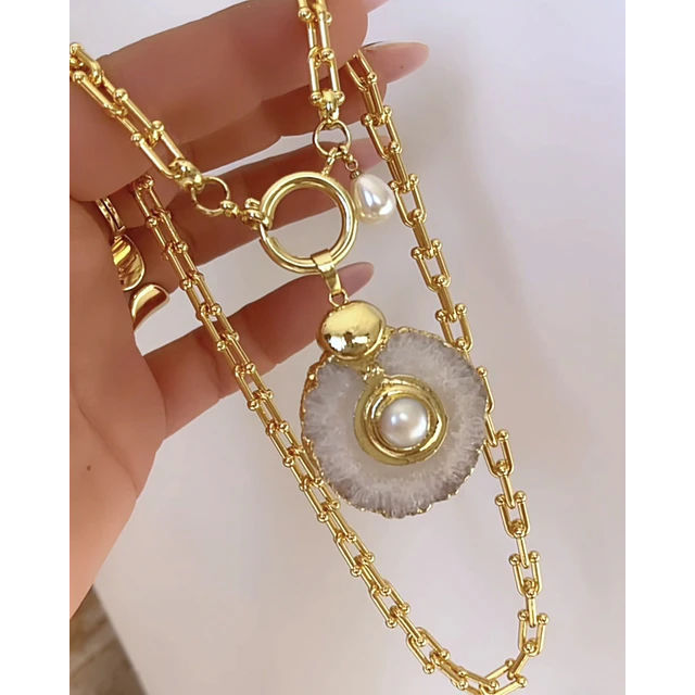 Collar Cuarzo Perla eslabones Tiffany gold