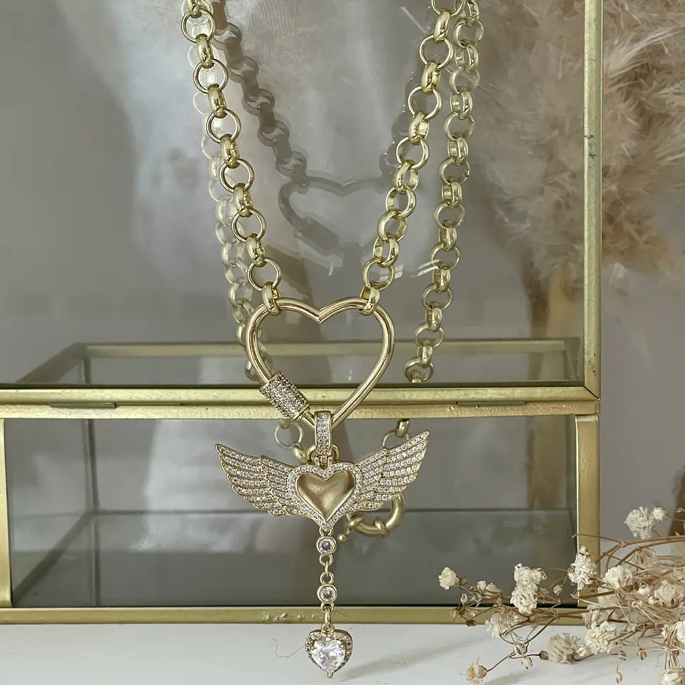 Collar Corazón Alado Circones Gold 1