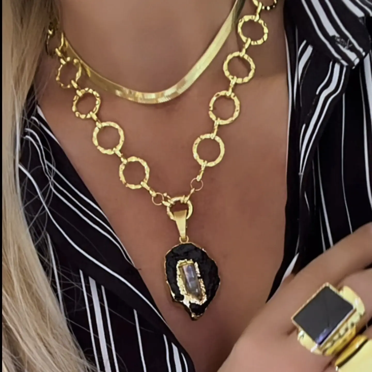 Collar Turmalina Negra eslabones circulares Gold 1