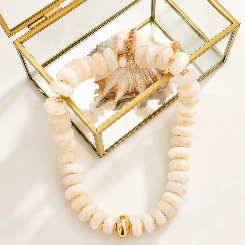 Collar Arena Blanca  2