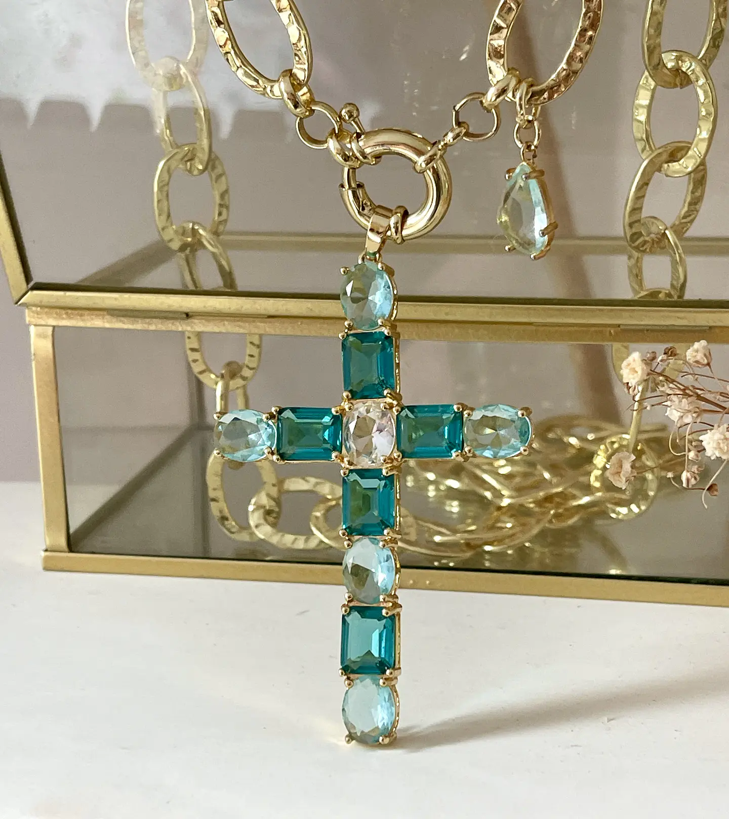 Colla XL Maxi Cruz Cristales Aguamarina Gold 10
