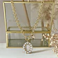 Collar Medalla Virgen Perlas de Rio Circones Gold - Miniatura 4