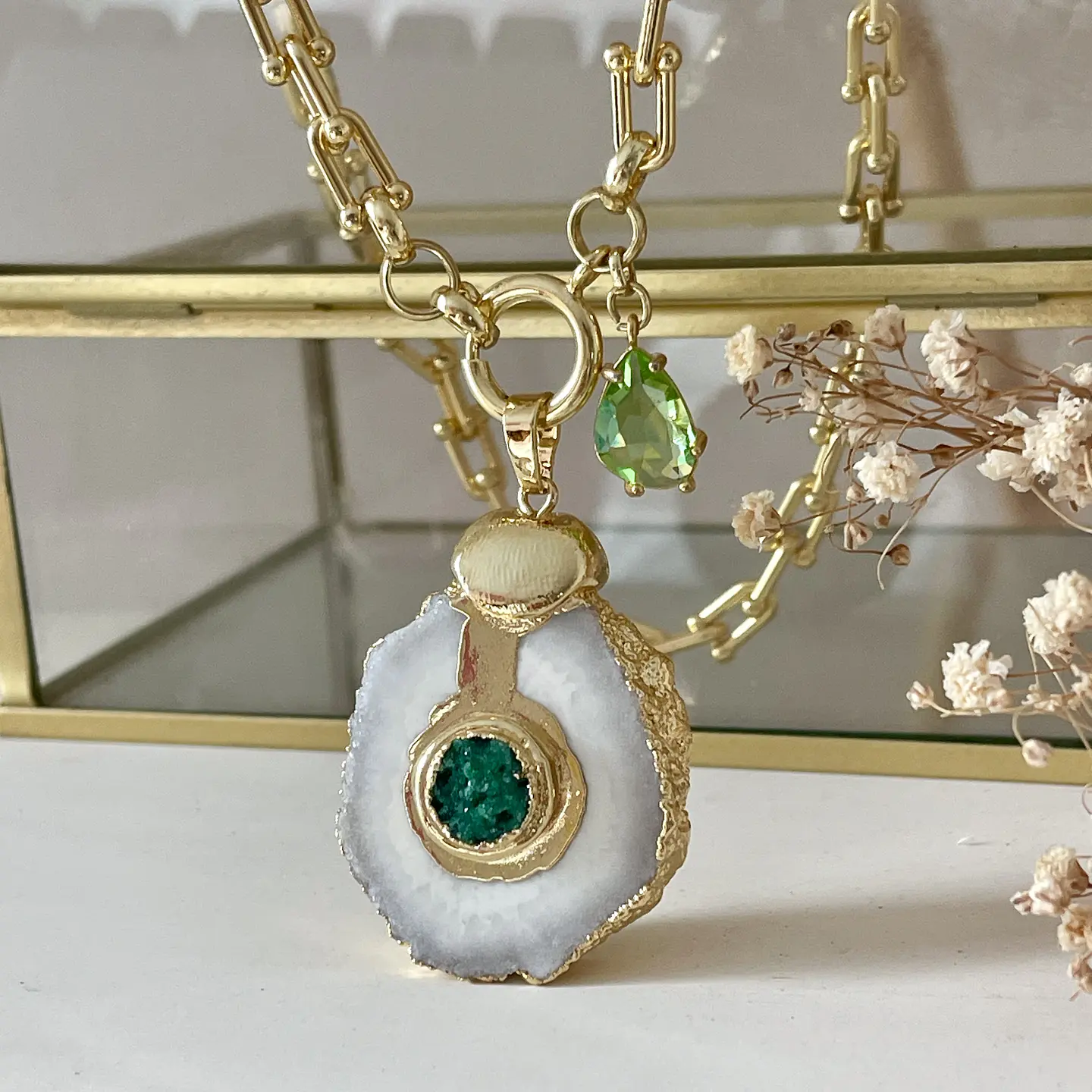 Collar Cuarzo Drusa Verde Gold  1