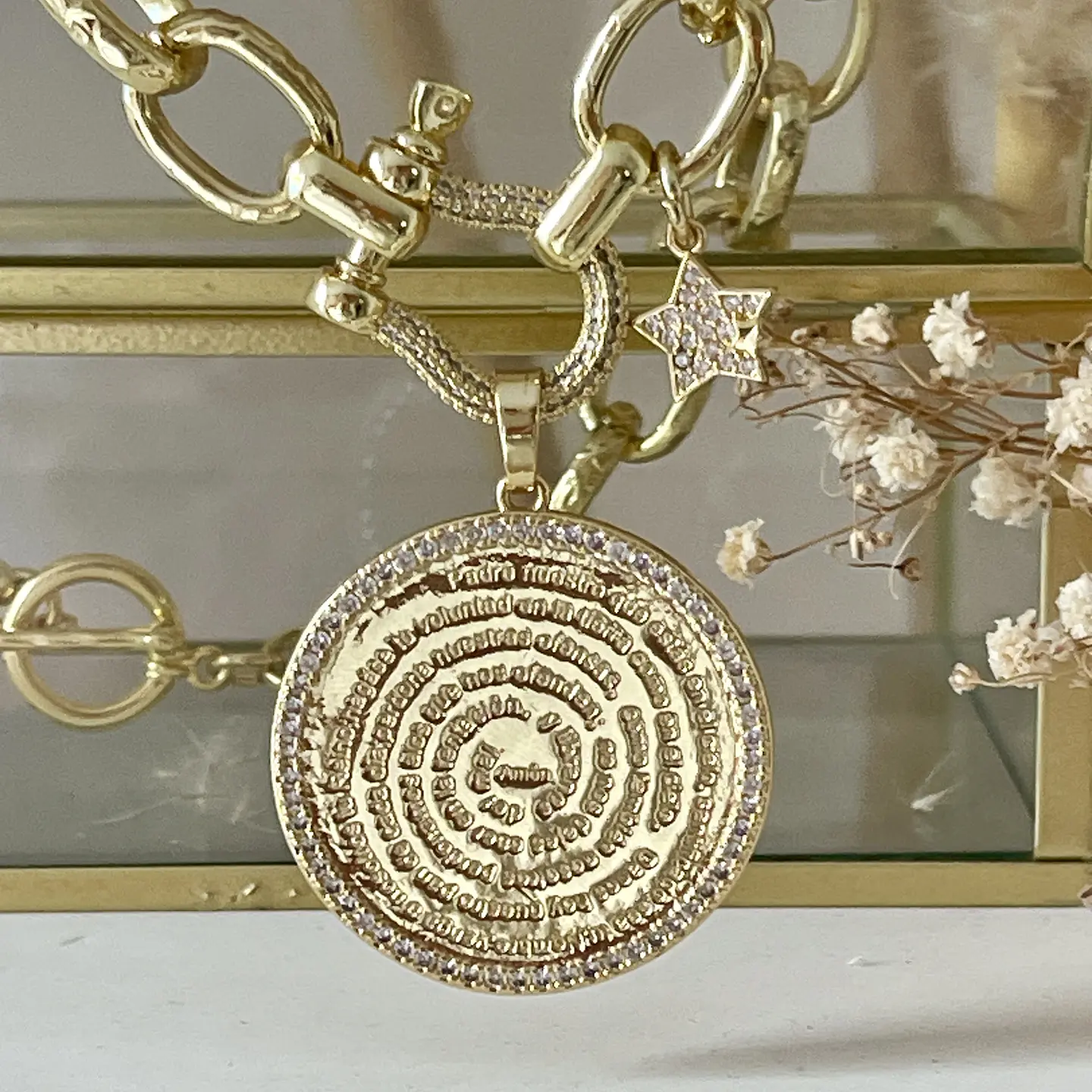 Collar Macizo Medallón Padre Nuestro Circones Gold 4