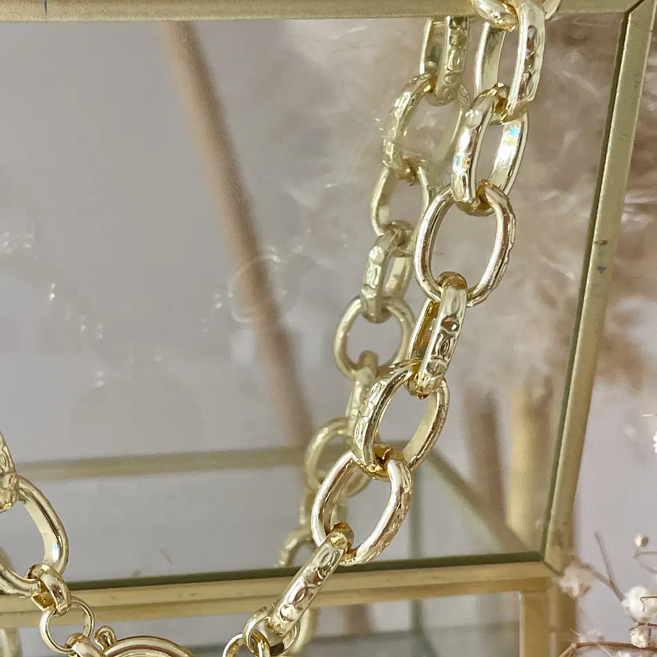 Collar Macizo Medallón Amatista Gold 4