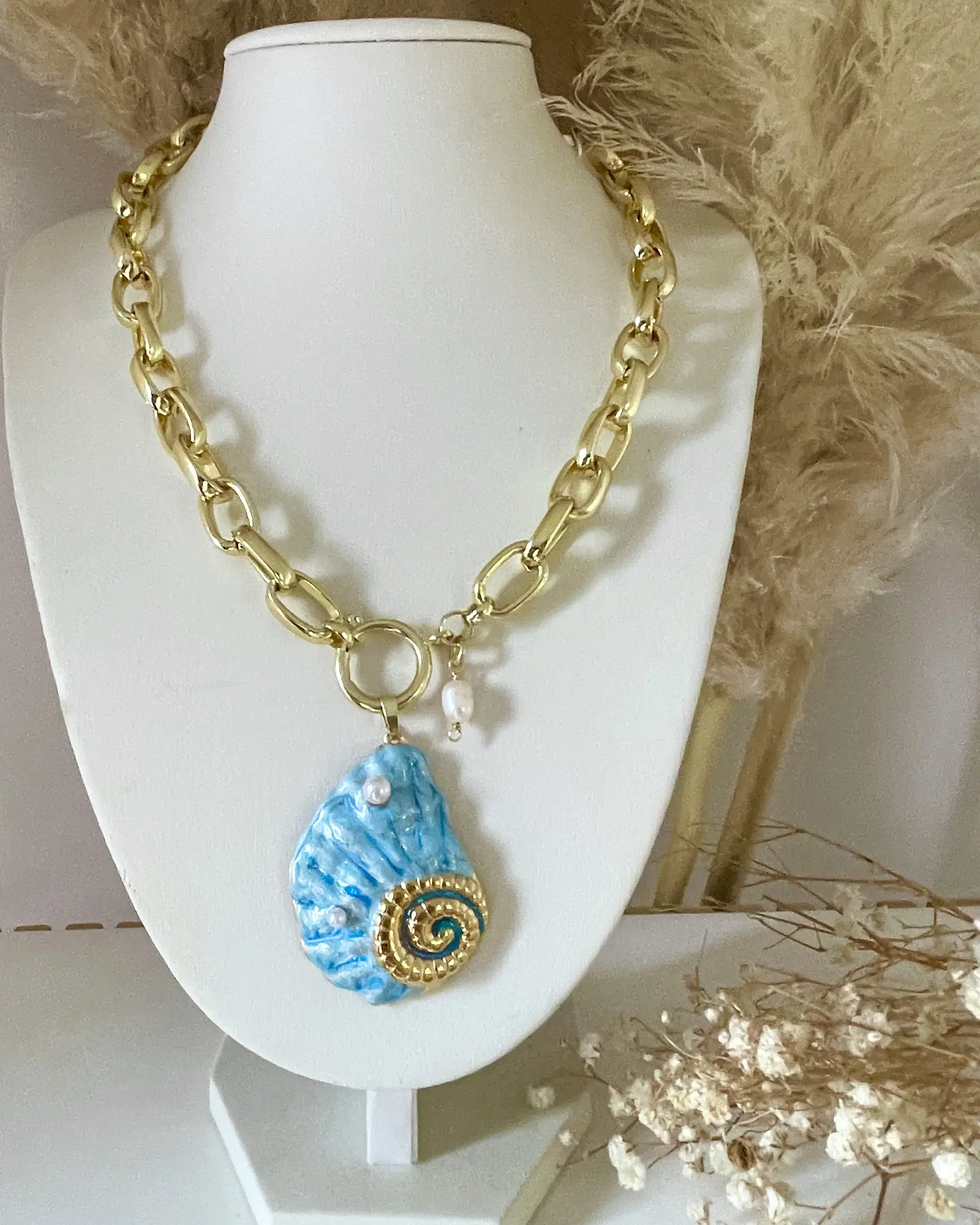 Collar Maxi Caracola Blue Perlas Gold 2