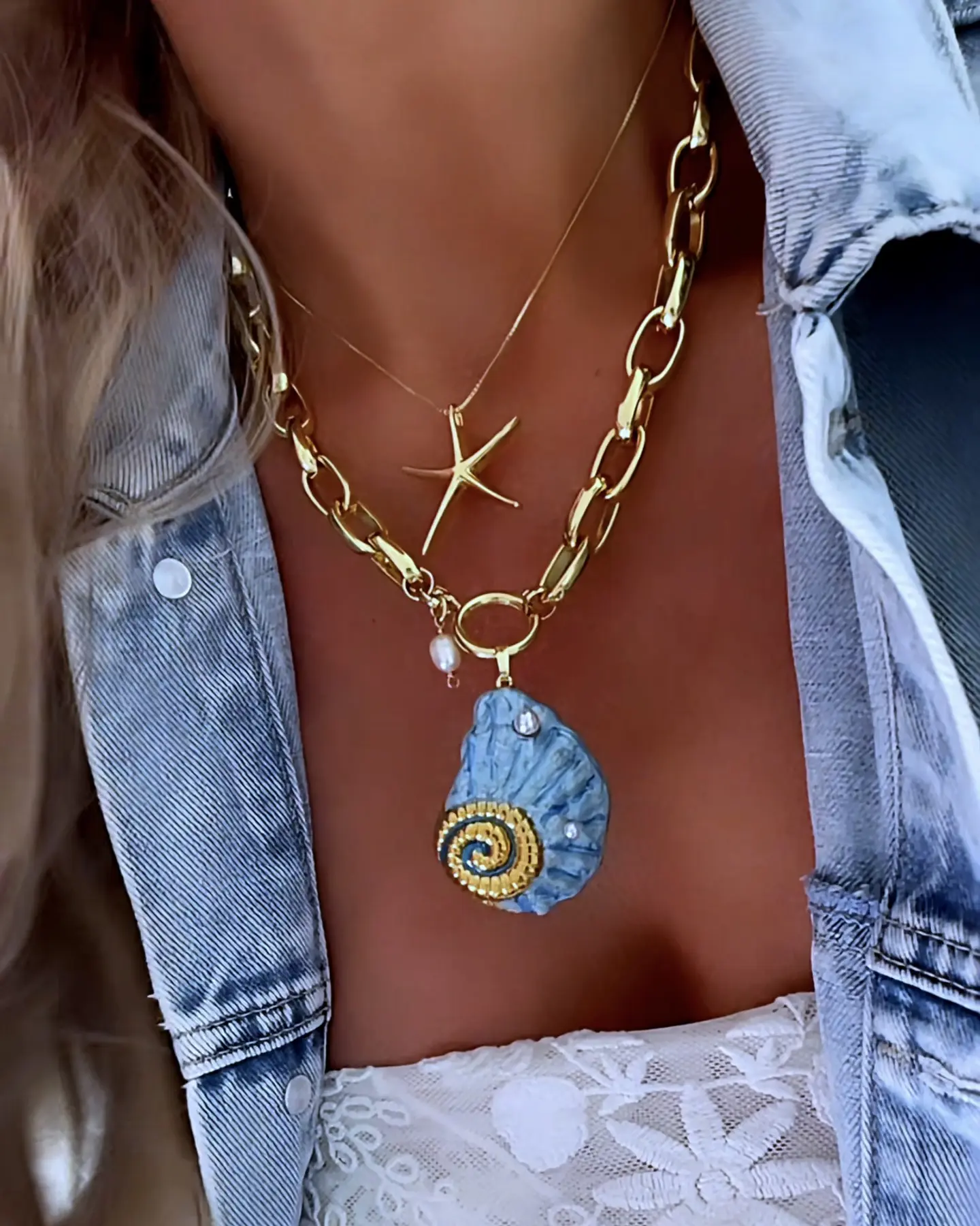 Collar Maxi Caracola Blue Perlas Gold 1