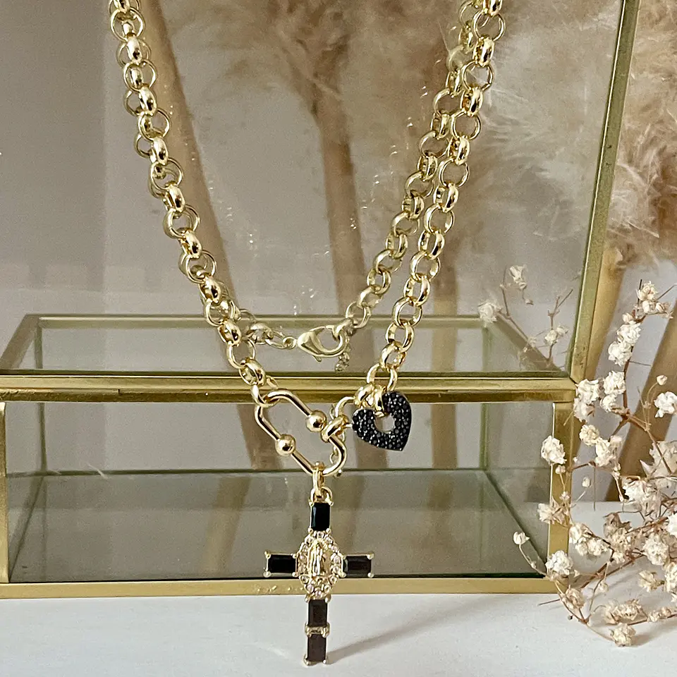 Collar Cruz Virgen Onyx Gold 5
